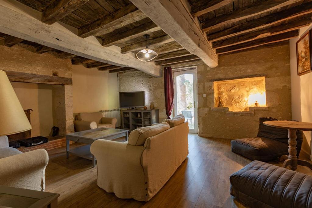 Domaine De Laplan Bed and Breakfast Cezan Εξωτερικό φωτογραφία