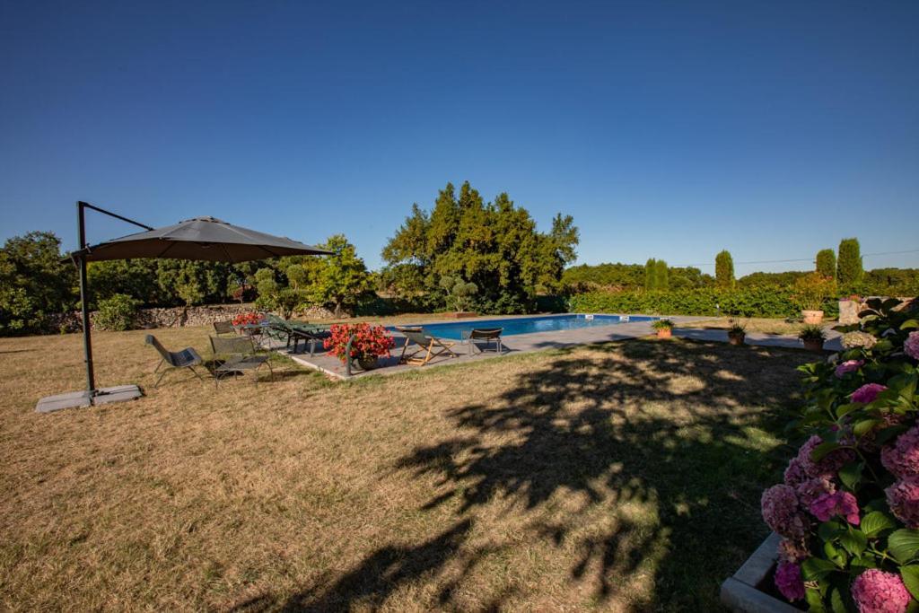 Domaine De Laplan Bed and Breakfast Cezan Εξωτερικό φωτογραφία